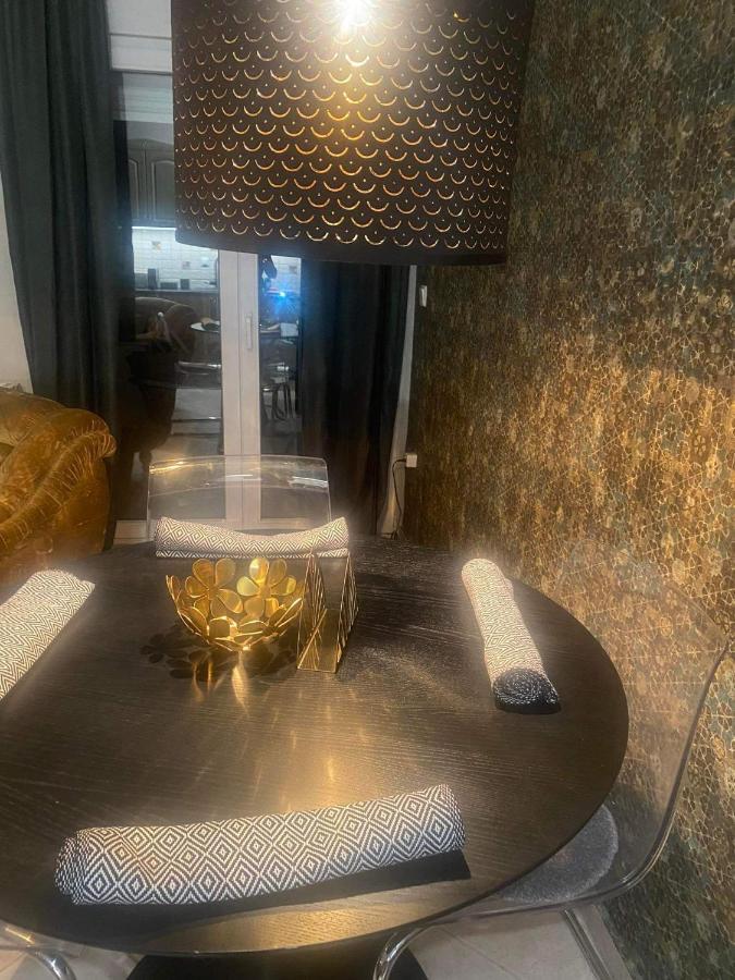קוזאני Snd Rentals -Boutique Apartments מראה חיצוני תמונה